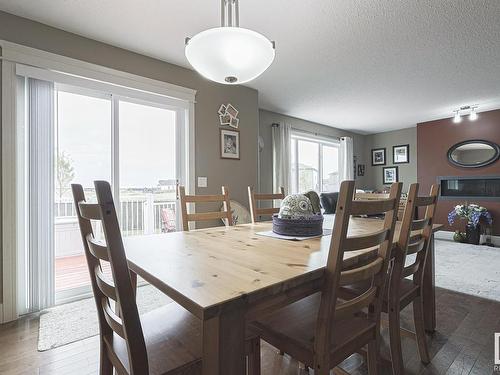 25 Sedona Place, Fort Saskatchewan, AB - Indoor Photo Showing Dining Room