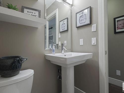 25 Sedona Place, Fort Saskatchewan, AB - Indoor Photo Showing Bathroom