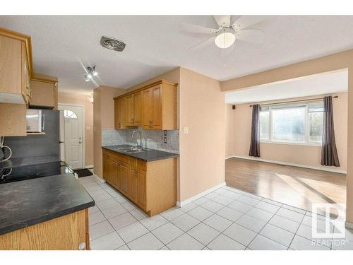 7B Twin Tc Nw, Edmonton, AB 