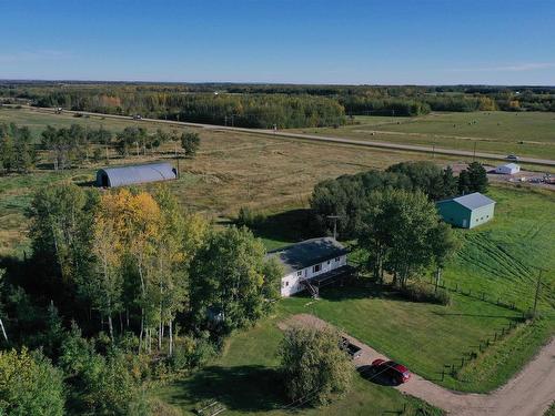 48516 Hwy 22 House B; C, Rural Brazeau County, AB 