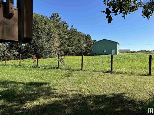 48516 Hwy 22 House B; C, Rural Brazeau County, AB 