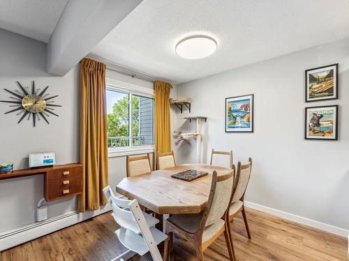 18 11219 103A Avenue, Edmonton, AB - Indoor Photo Showing Dining Room