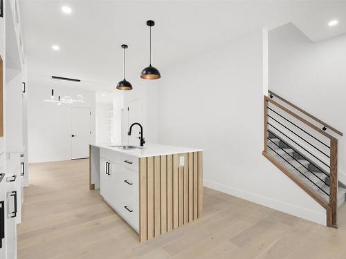 11412 123 Street, Edmonton, AB - Indoor Photo Showing Kitchen