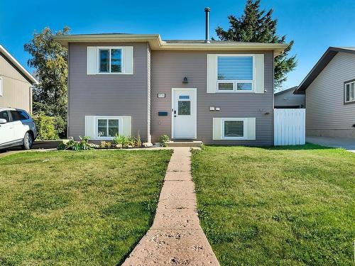 3731 45 St Nw, Edmonton, AB 