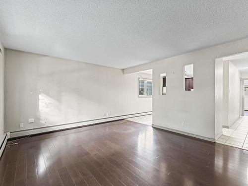 6 10710 84 Avenue, Edmonton, AB - Indoor Photo Showing Other Room