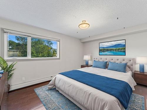 6 10710 84 Avenue, Edmonton, AB - Indoor Photo Showing Bedroom