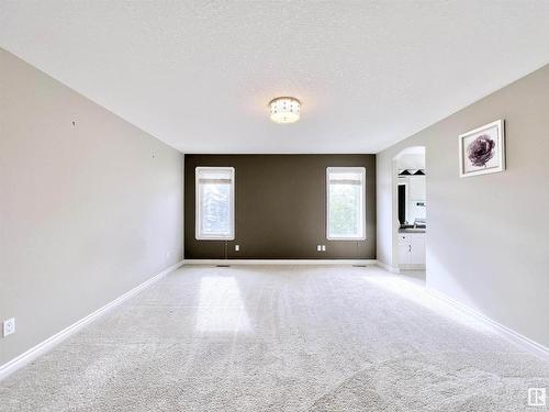 1755 Tomlinson Cm Nw, Edmonton, AB 