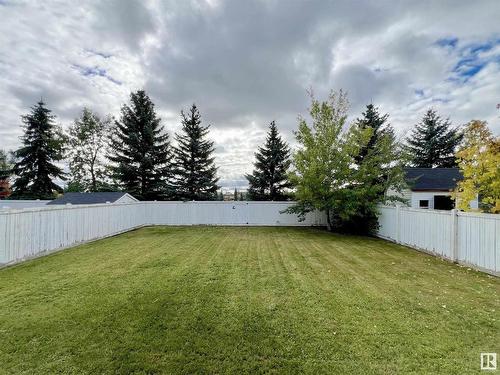 1755 Tomlinson Cm Nw, Edmonton, AB 