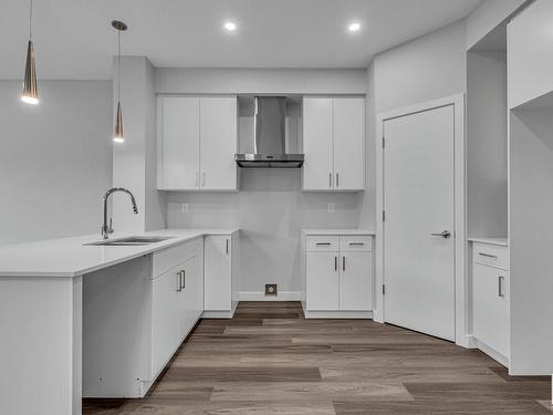 71 Rosewood Way Nw, St. Albert, AB - Indoor Photo Showing Kitchen