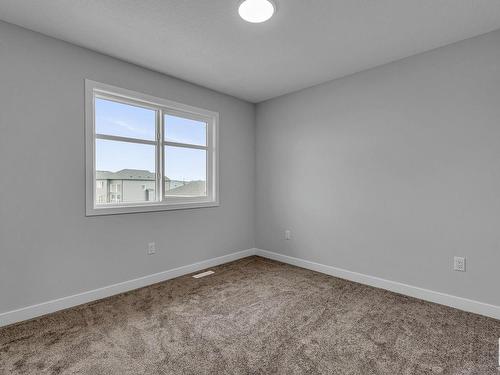 71 Rosewood Way Nw, St. Albert, AB - Indoor Photo Showing Other Room