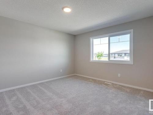 338 Genesis Villa(S), Stony Plain, AB - Indoor Photo Showing Other Room