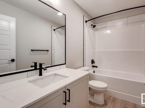 338 Genesis Villa(S), Stony Plain, AB - Indoor Photo Showing Bathroom