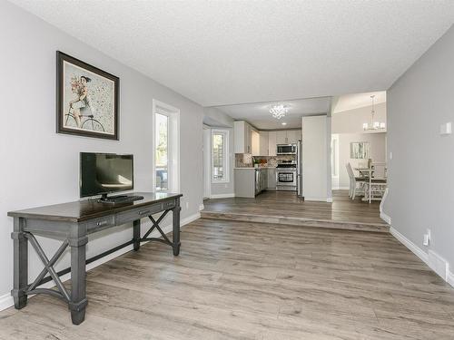 4604 43 Street, Beaumont, AB - Indoor Photo Showing Living Room