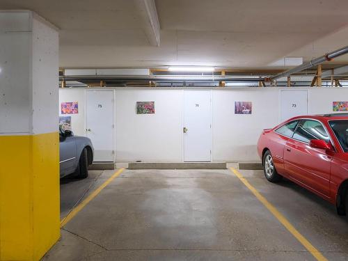 316 13450 114 Avenue, Edmonton, AB - Indoor Photo Showing Garage