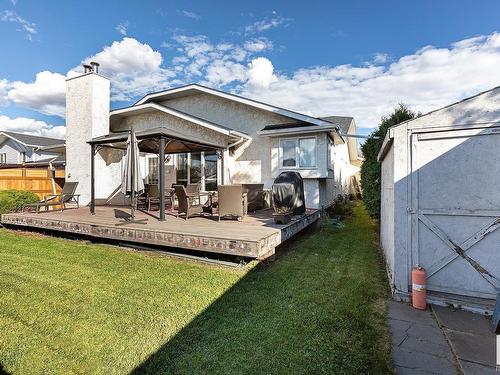 231 Village Ci, Sherwood Park, AB 