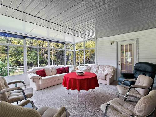 474062 A Highway 2A, Rural Wetaskiwin County, AB -  Photo Showing Living Room