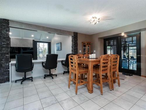 121 52514 Rge Rd 223, Rural Strathcona County, AB - Indoor Photo Showing Dining Room