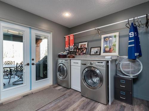 121 52514 Rge Rd 223, Rural Strathcona County, AB - Indoor Photo Showing Laundry Room