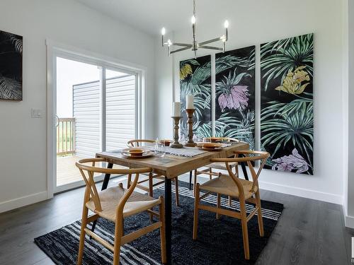 980 Daniels Loop, Edmonton, AB - Indoor Photo Showing Dining Room