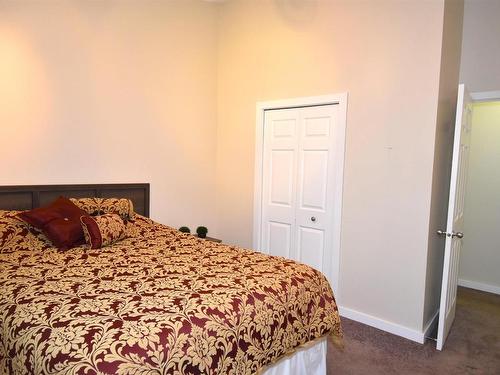 23 53301 Rge Road 32, Rural Parkland County, AB - Indoor Photo Showing Bedroom