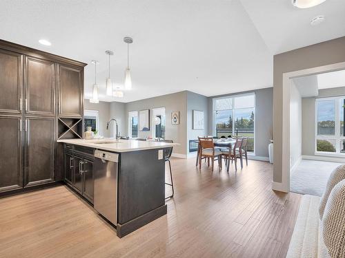 102 11080 Ellerslie Road, Edmonton, AB - Indoor Photo Showing Kitchen