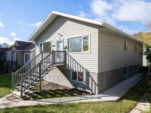 12040 64 St Nw, Edmonton, AB 