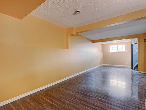 15037 135A St Nw, Edmonton, AB - Indoor Photo Showing Other Room