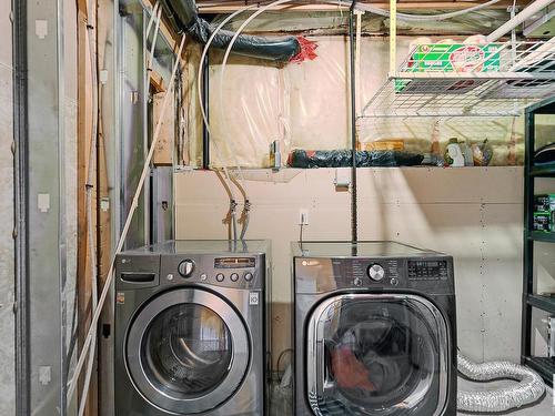 15037 135A St Nw, Edmonton, AB - Indoor Photo Showing Laundry Room