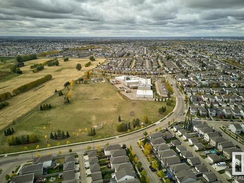 1131 36 Av Nw, Edmonton, AB 