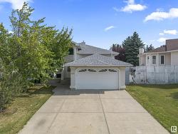 935 JORDAN CR NW  Edmonton, AB T6L 6X4