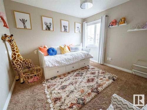 1618 Wates Close, Edmonton, AB - Indoor Photo Showing Bedroom