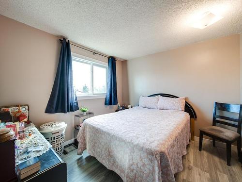 14269 23 Street, Edmonton, AB - Indoor Photo Showing Bedroom