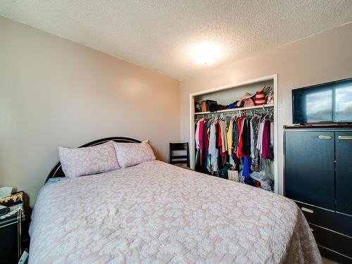 14269 23 Street, Edmonton, AB - Indoor Photo Showing Bedroom