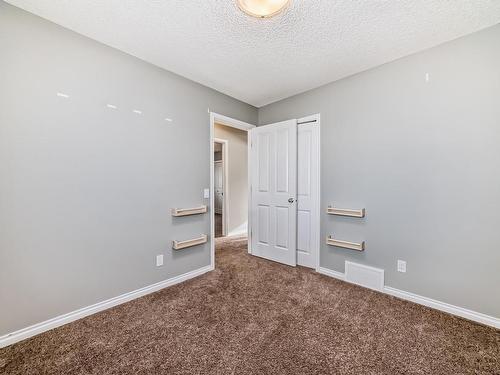 3 Riviere Terrace, St. Albert, AB - Indoor Photo Showing Other Room