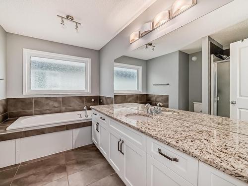 3 Riviere Terrace, St. Albert, AB - Indoor Photo Showing Bathroom