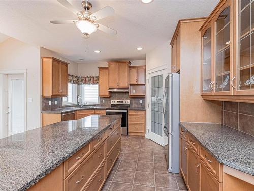 8603 11 Avenue, Edmonton, AB - Indoor Photo Showing Kitchen