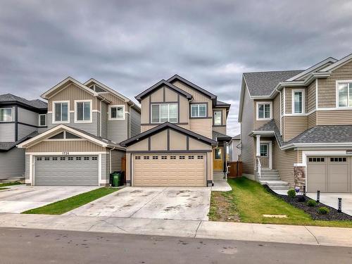 1724 Erker Way, Edmonton, AB - Outdoor With Facade