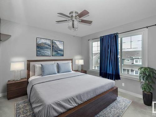 35 4205 30 Street Nw, Edmonton, AB - Indoor Photo Showing Bedroom