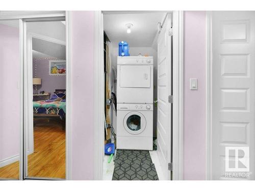 582 Tamarack Road, Edmonton, AB - Indoor Photo Showing Laundry Room