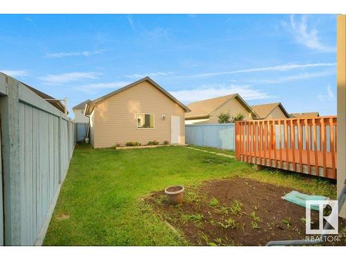 582 Tamarack Rd Nw Nw, Edmonton, AB 