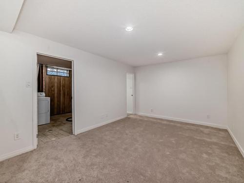 2645 135 Avenue, Edmonton, AB - Indoor Photo Showing Other Room