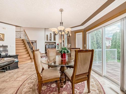 15907 91 Street, Edmonton, AB - Indoor Photo Showing Dining Room