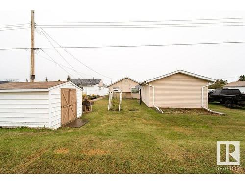 4741 51 Avenue, Wildwood, AB - Outdoor