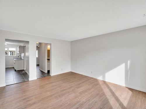 11331 22 Av Nw, Edmonton, AB 