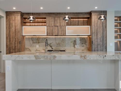 2503 Cameron Ravine Landing, Edmonton, AB - Indoor Photo Showing Kitchen