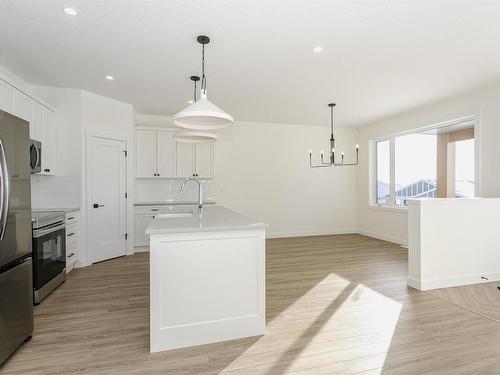 8 55101 Ste Anne Trail, Rural Lac Ste. Anne County, AB - Indoor Photo Showing Kitchen