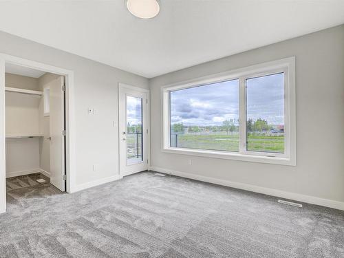 8063 Cedric Mah Rd Nw, Edmonton, AB 