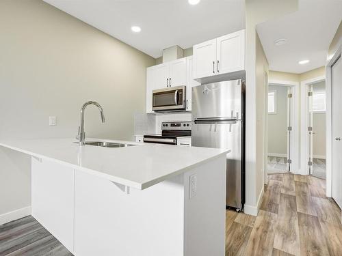 8063 Cedric Mah Rd Nw, Edmonton, AB 