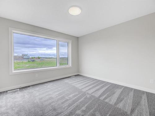 8063 Cedric Mah Rd Nw, Edmonton, AB 