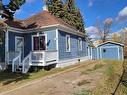 5242 51 Av, Vegreville, AB 